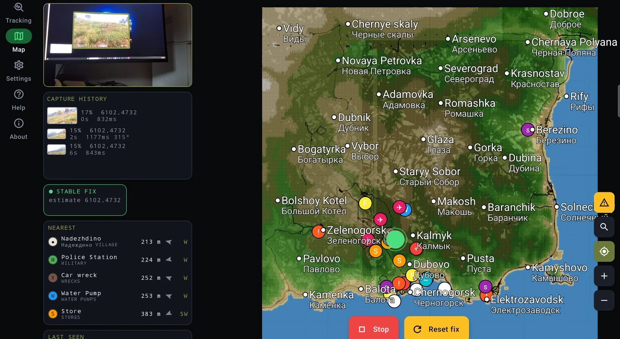ZLocator DayZ map locator on a tablet in landscape: camera preview with the locked frame, capture history, a stable position and the nearest places on the Chernarus map